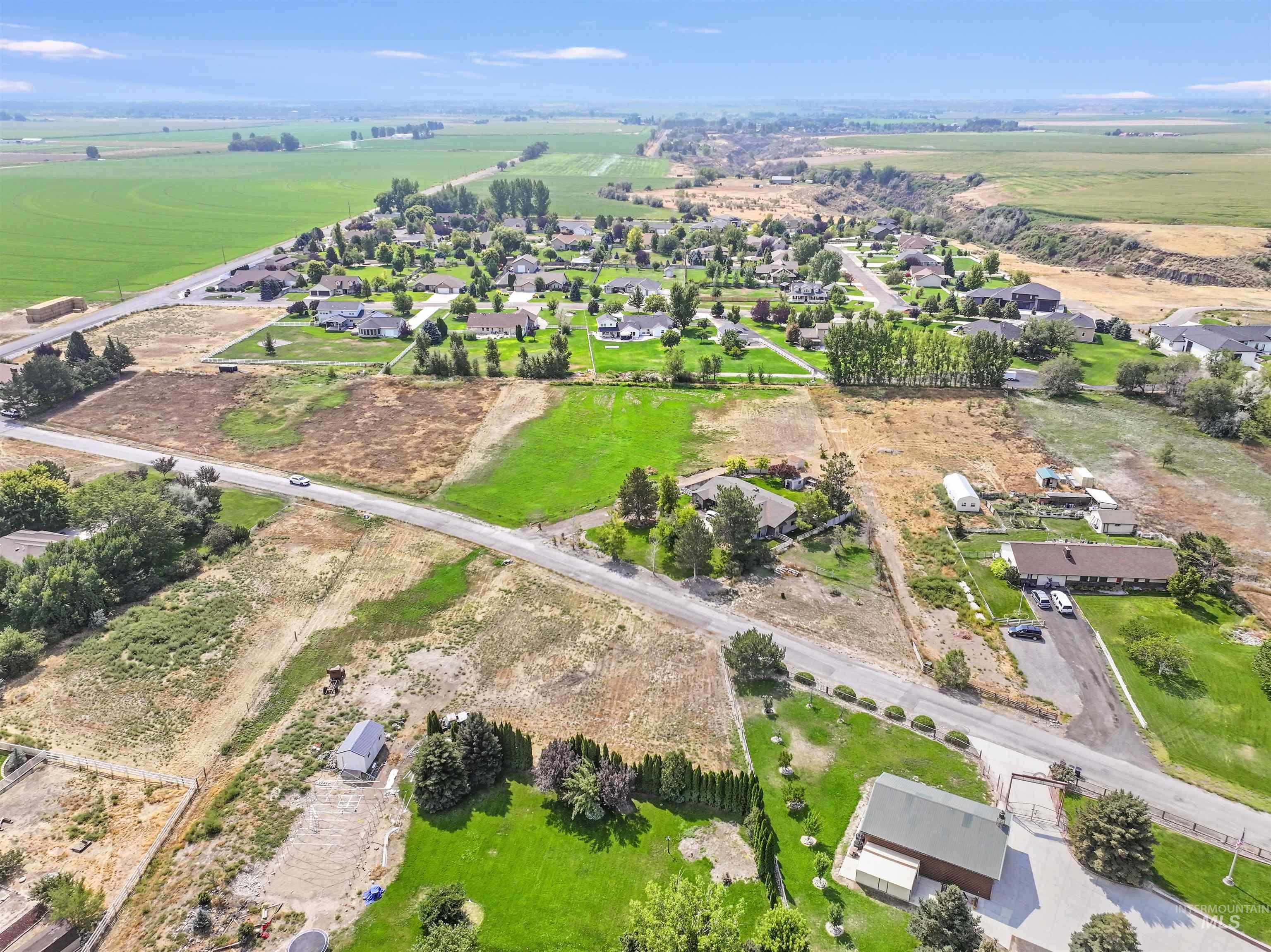 Twin Falls, Idaho, 83301, United States, 3 Bedrooms Bedrooms, ,2 BathroomsBathrooms,Residential,For Sale,1932611