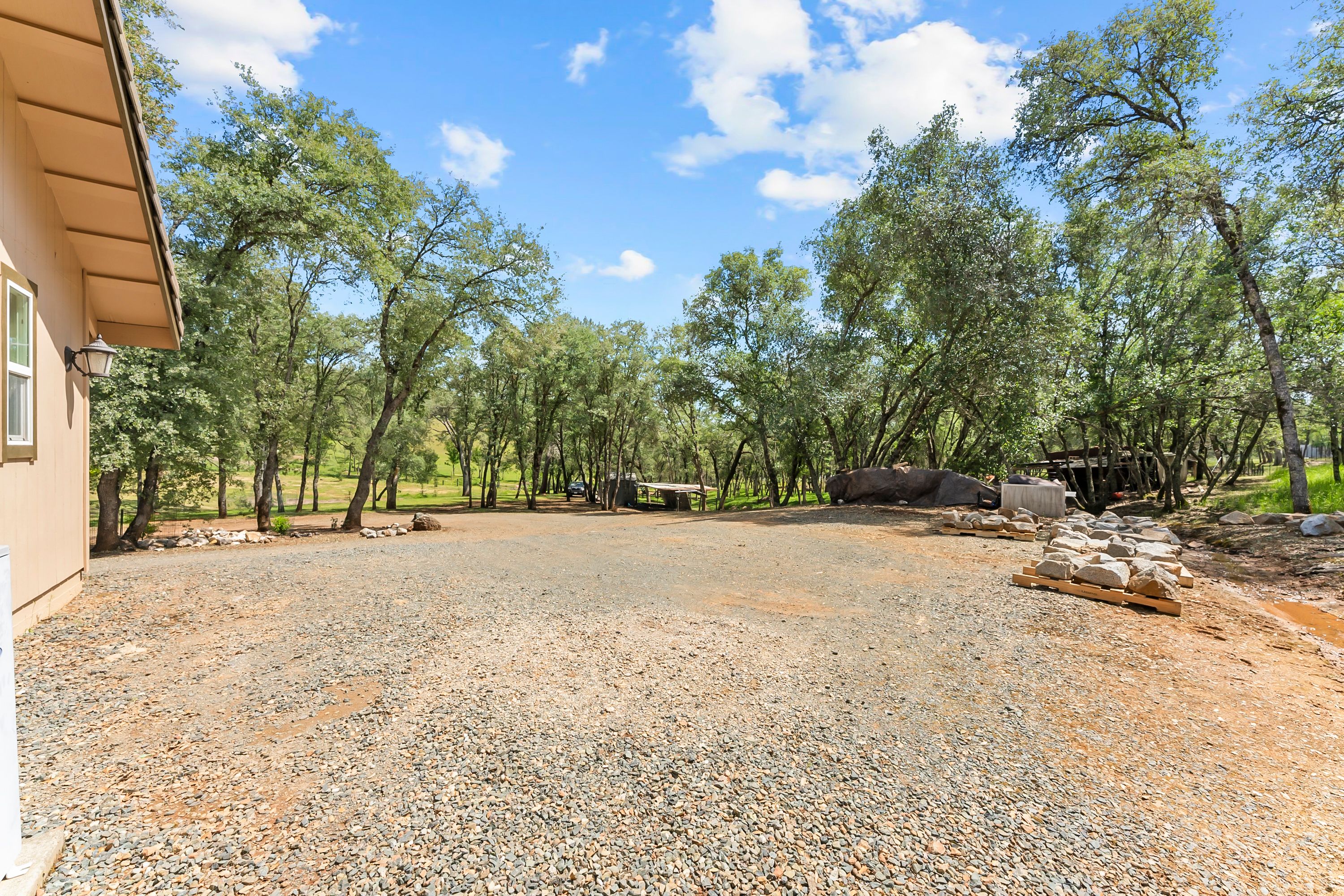  5990 Upper Ridge Way, Auburn, CA 95602 - 物件實景