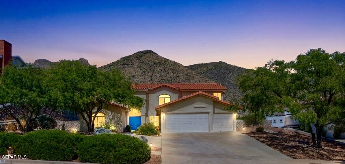 Thunderbird Dr, El Paso, TX 79912