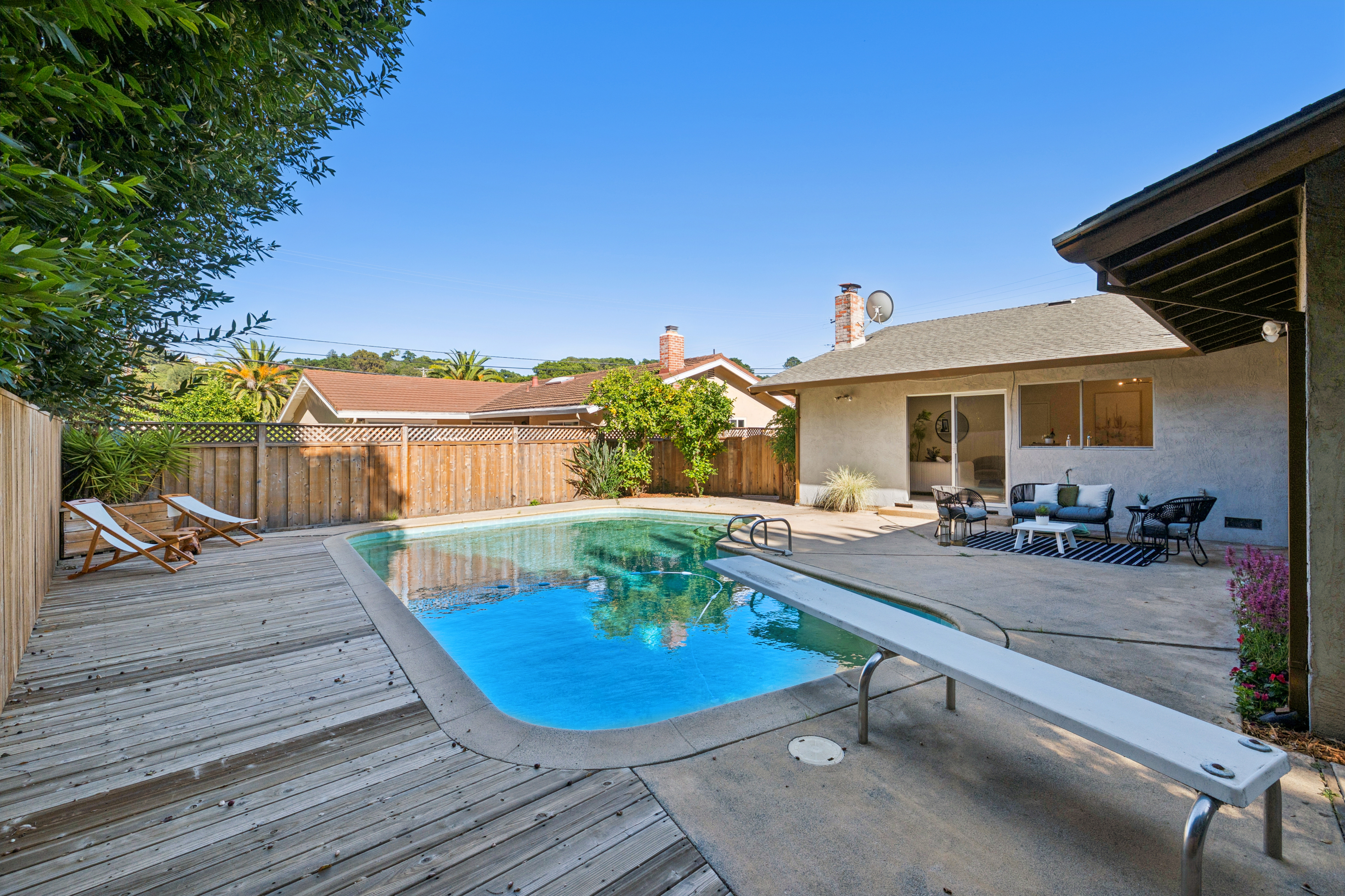  Single-Level Living in One of San Rafael’s Most Charming Pockets - 物件實景