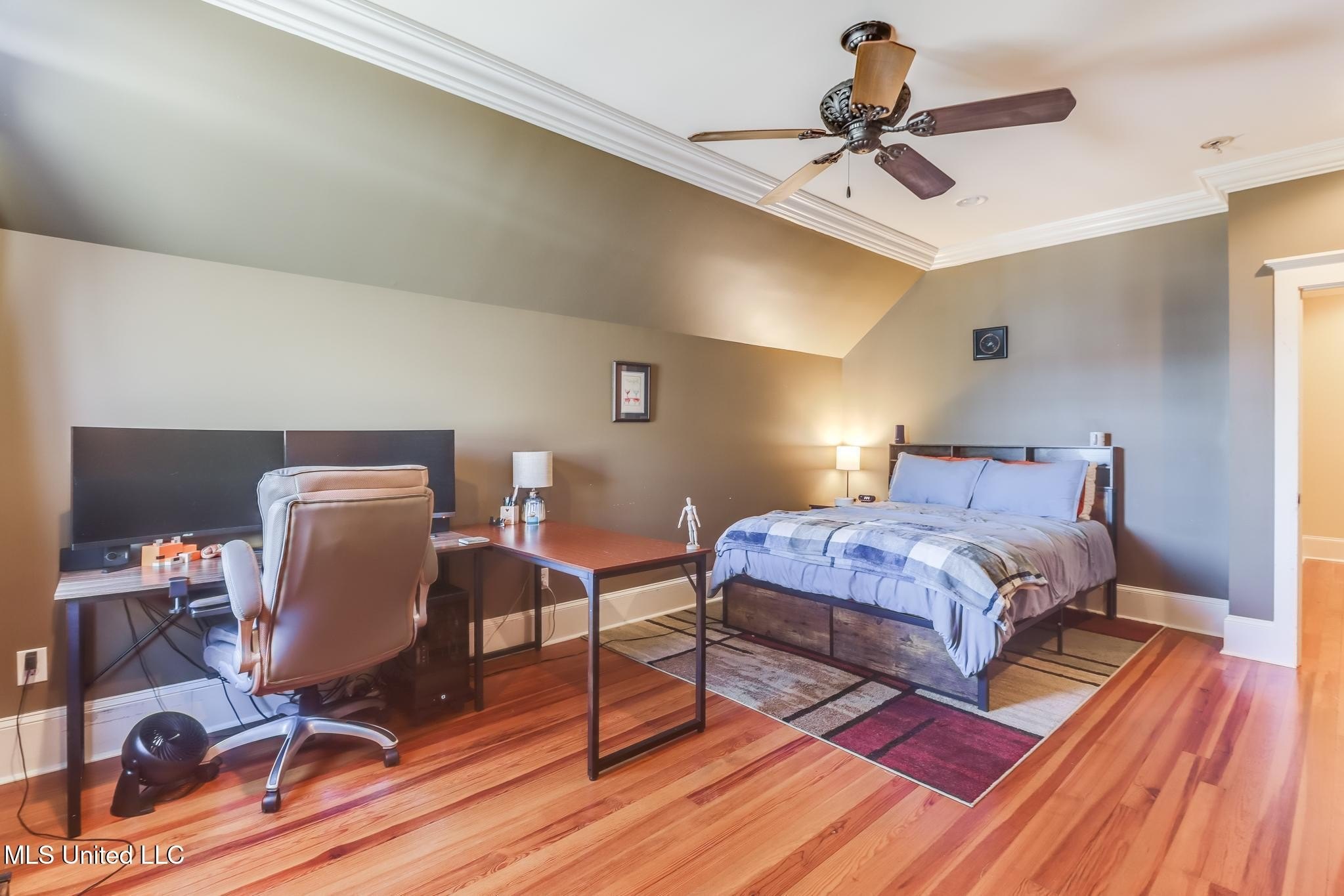 Pascagoula, Mississippi, 39581, United States, 5 Bedrooms Bedrooms, ,6 BathroomsBathrooms,Residential,For Sale,1977278