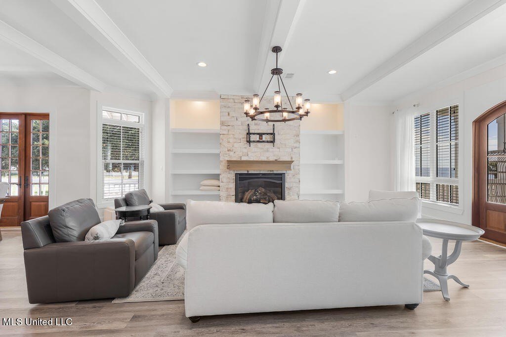 Gulfport, Mississippi, 39501, United States, 4 Bedrooms Bedrooms, ,3 BathroomsBathrooms,Residential,For Sale,1974056