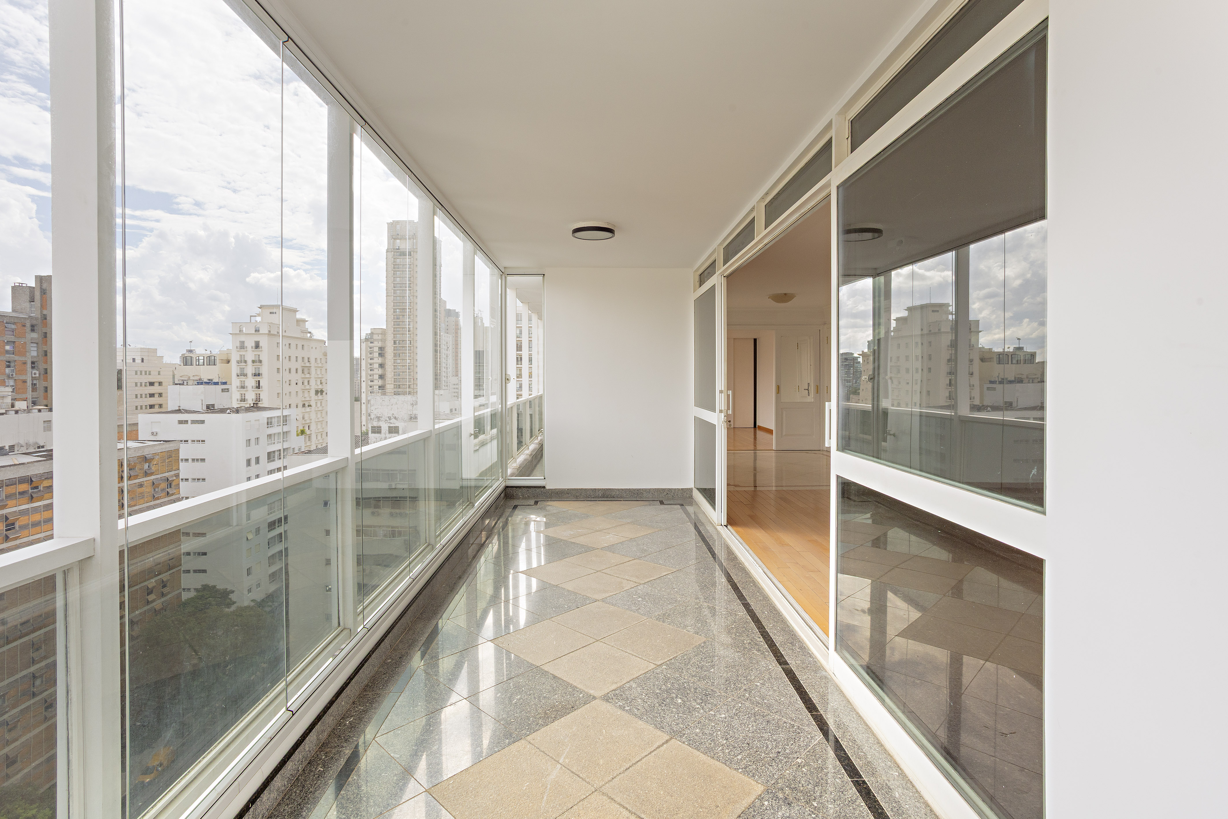  Apartment with views of Clube Paulistano in brutalist building - 物件實景