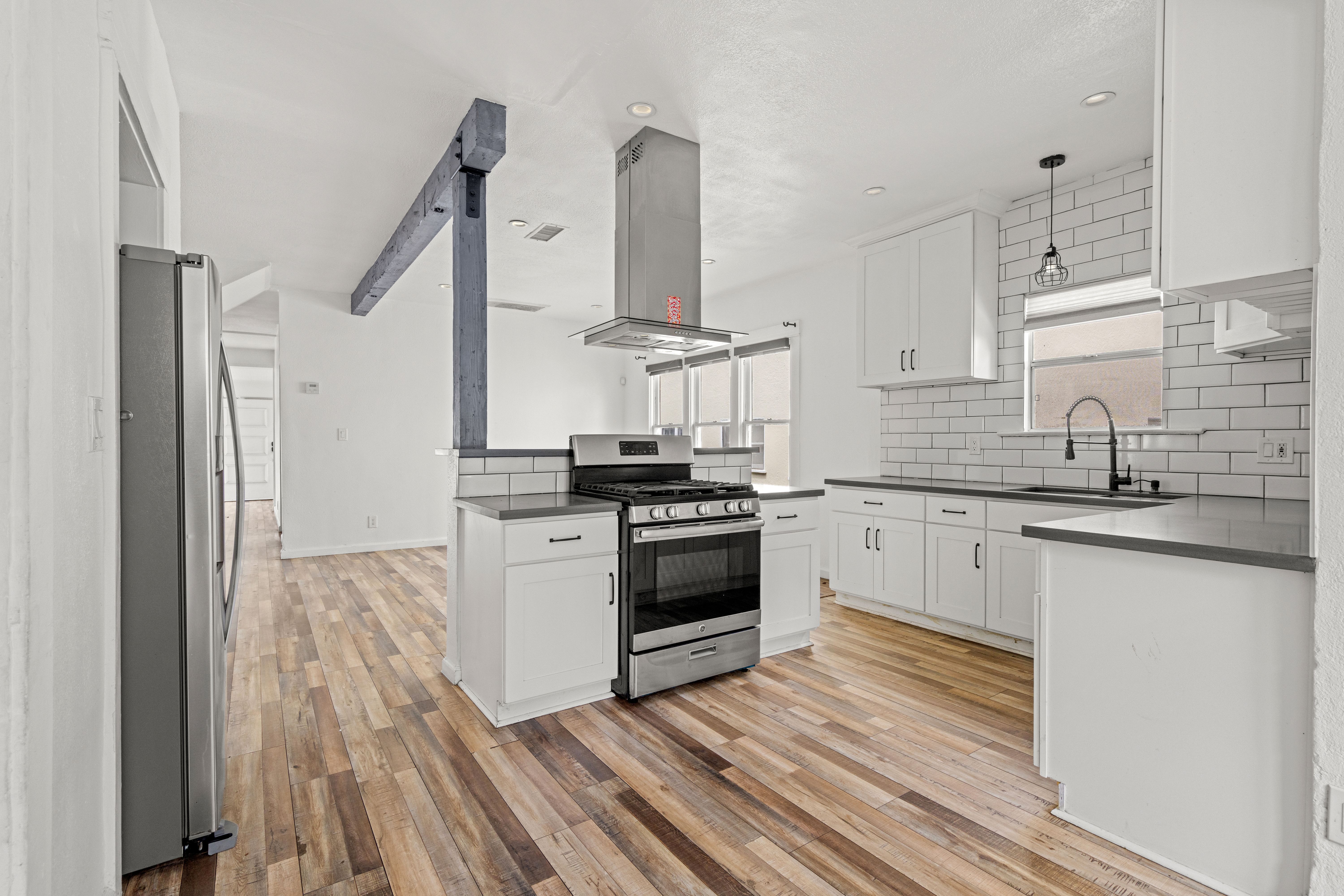  757 North Loma Vista Drive, Long Beach, CA 90813 - 物件實景