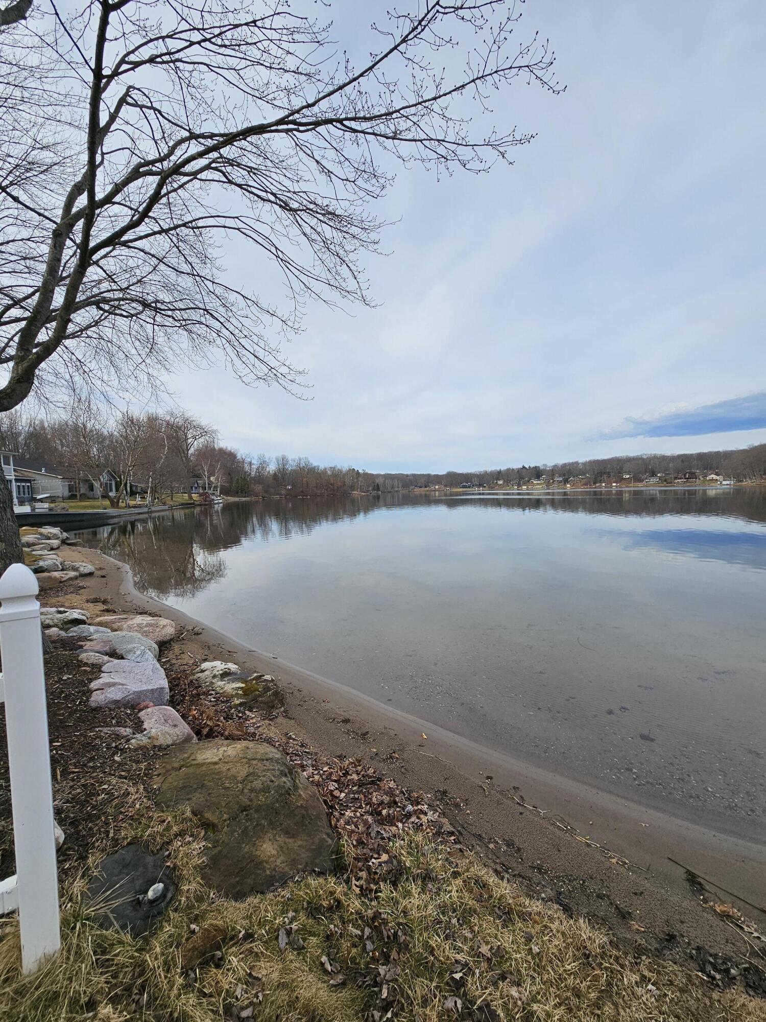 Mecosta, Michigan, 49332, United States, 4 Bedrooms Bedrooms, ,3 BathroomsBathrooms,Residential,For Sale,2035757