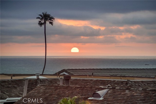 San Clemente, California, 92672, United States, 5 Bedrooms Bedrooms, ,5 BathroomsBathrooms,Residential,For Sale,1974258