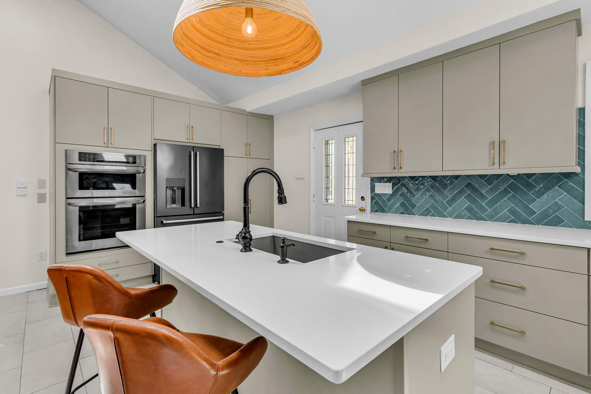 North Charleston, South Carolina, 29405, United States, 2 Bedrooms Bedrooms, ,2 BathroomsBathrooms,Residential,For Sale,2048289