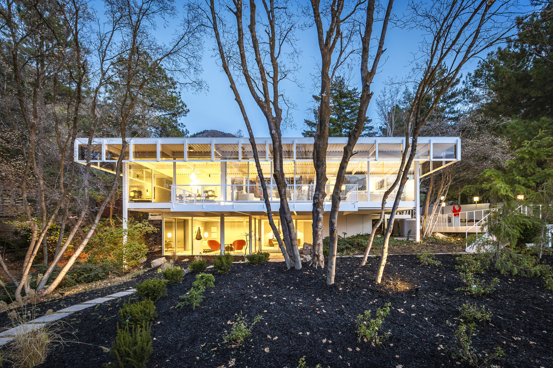  A John Sugden Modern Home in the Cove - 物件實景
