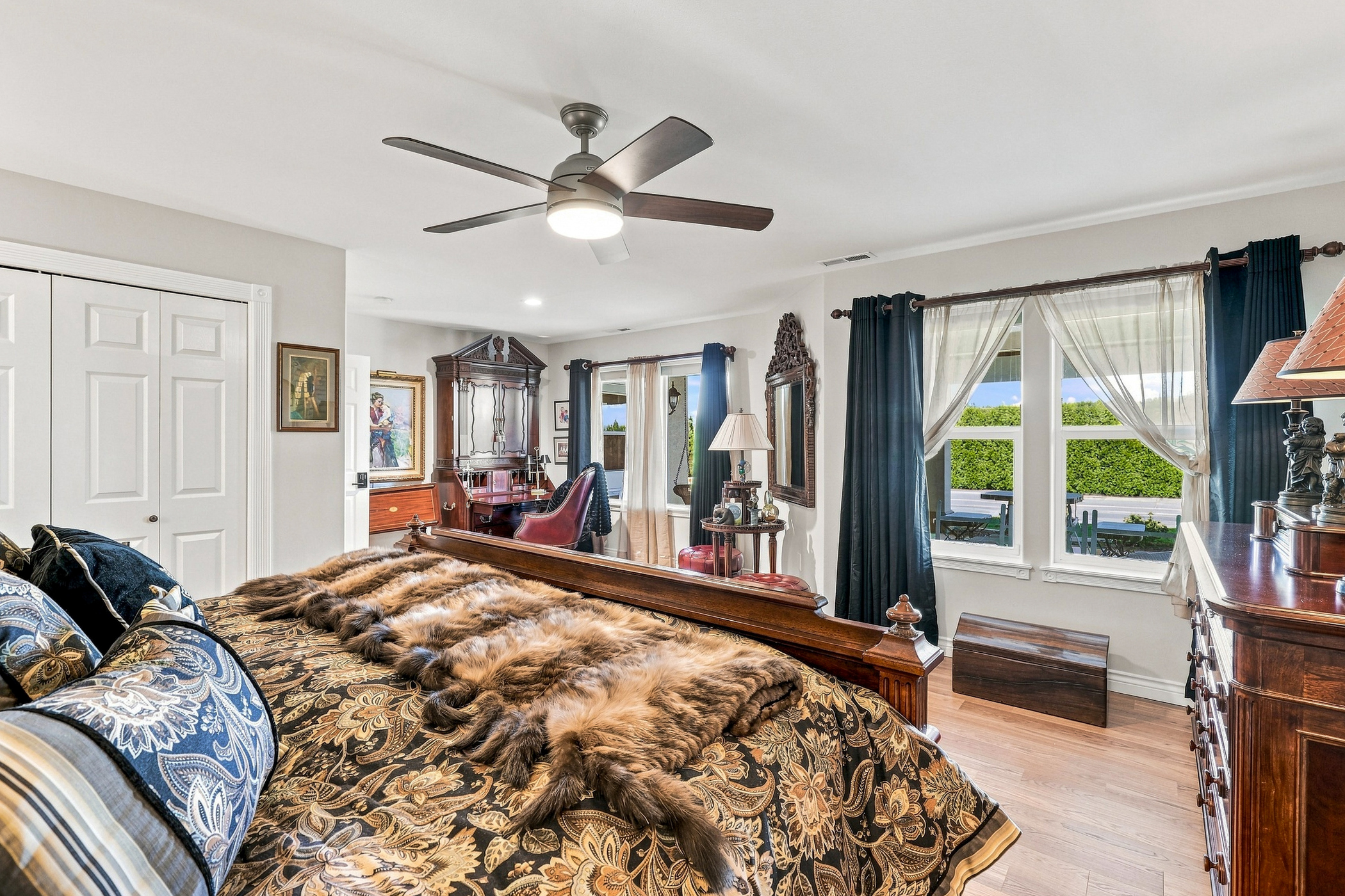  Welcome to 292 Meadow Hills Dr - 物件實景