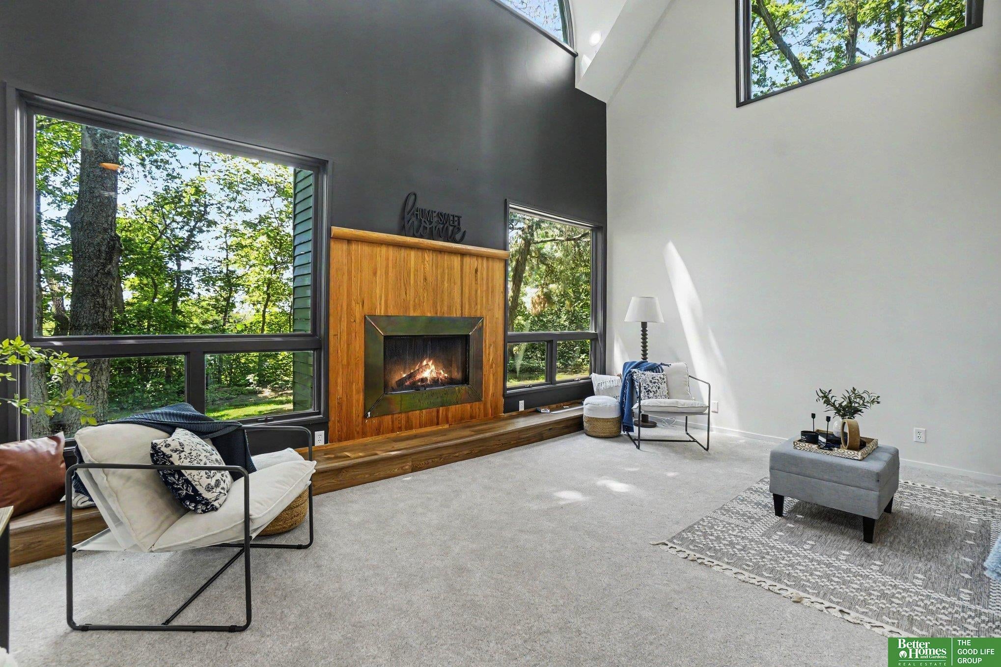 Lafayette Ct, Omaha, NE 68132 #1