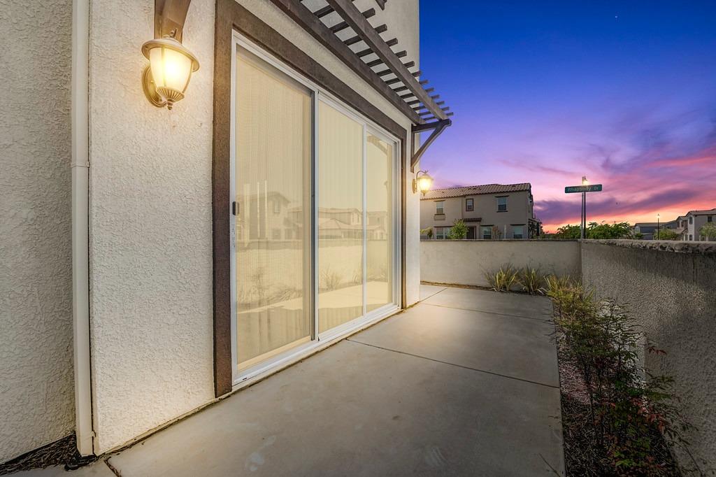 Roseville, California, 95747, United States, 3 Bedrooms Bedrooms, ,3 BathroomsBathrooms,Residential,For Sale,1795538