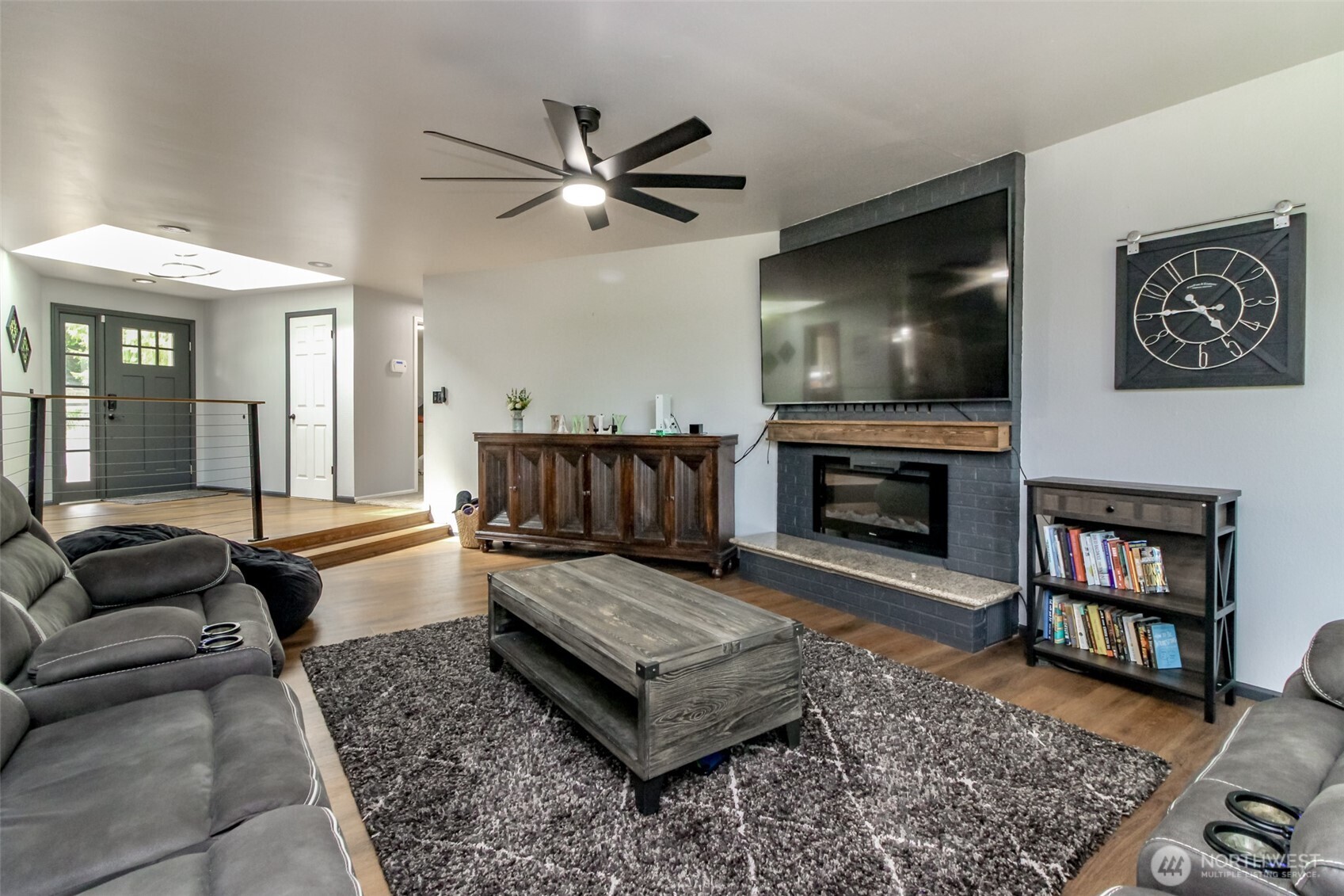 Graham, Washington, 98338, United States, 3 Bedrooms Bedrooms, ,1 BathroomBathrooms,Residential,For Sale,1981421