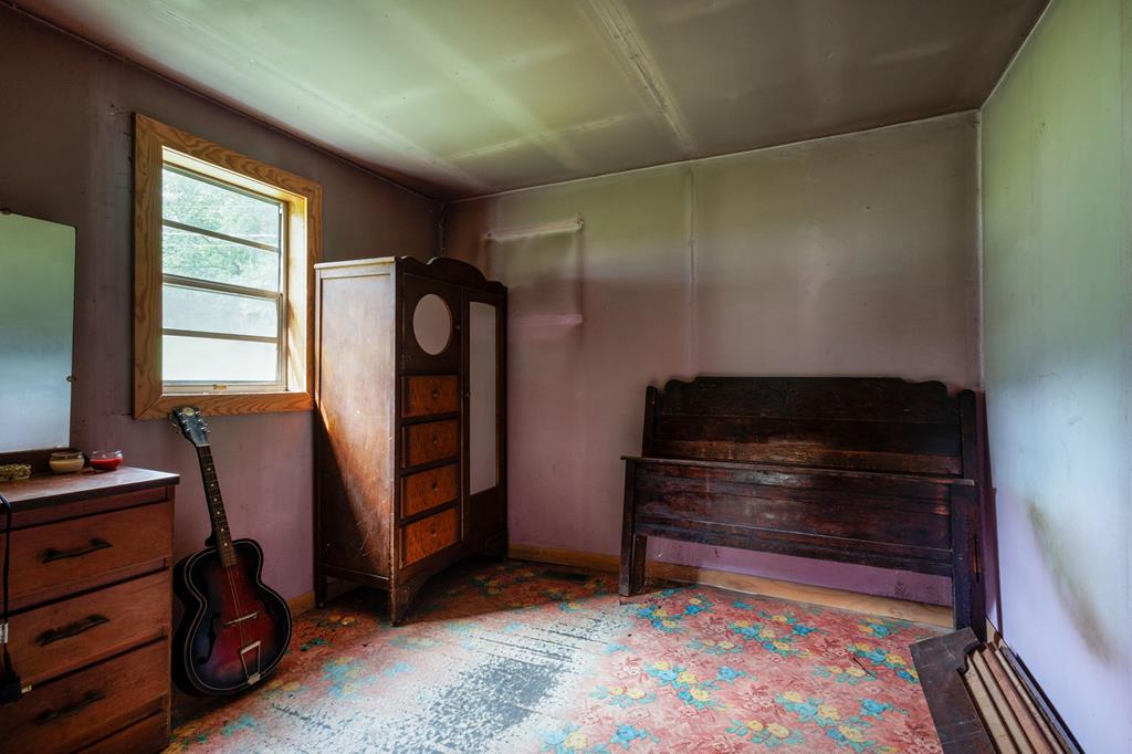 Hayesville, North Carolina, 28904, United States, 4 Bedrooms Bedrooms, ,2 BathroomsBathrooms,Residential,For Sale,1871296