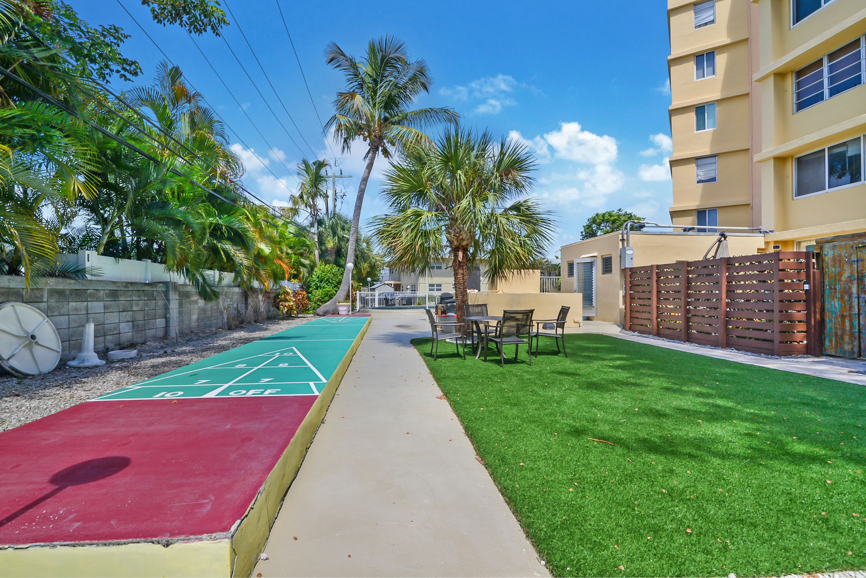  2400 NE 9th St, Fort Lauderdale, FL, 33304 - 物件實景