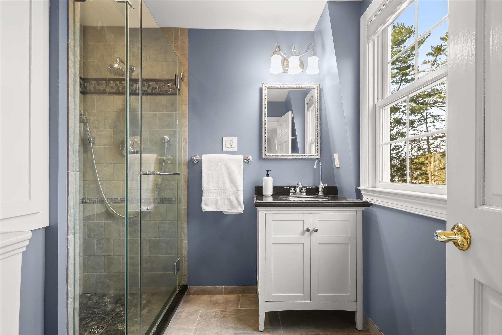  326 Edgewater Road, Pasadena, MD 21122 - 物件實景