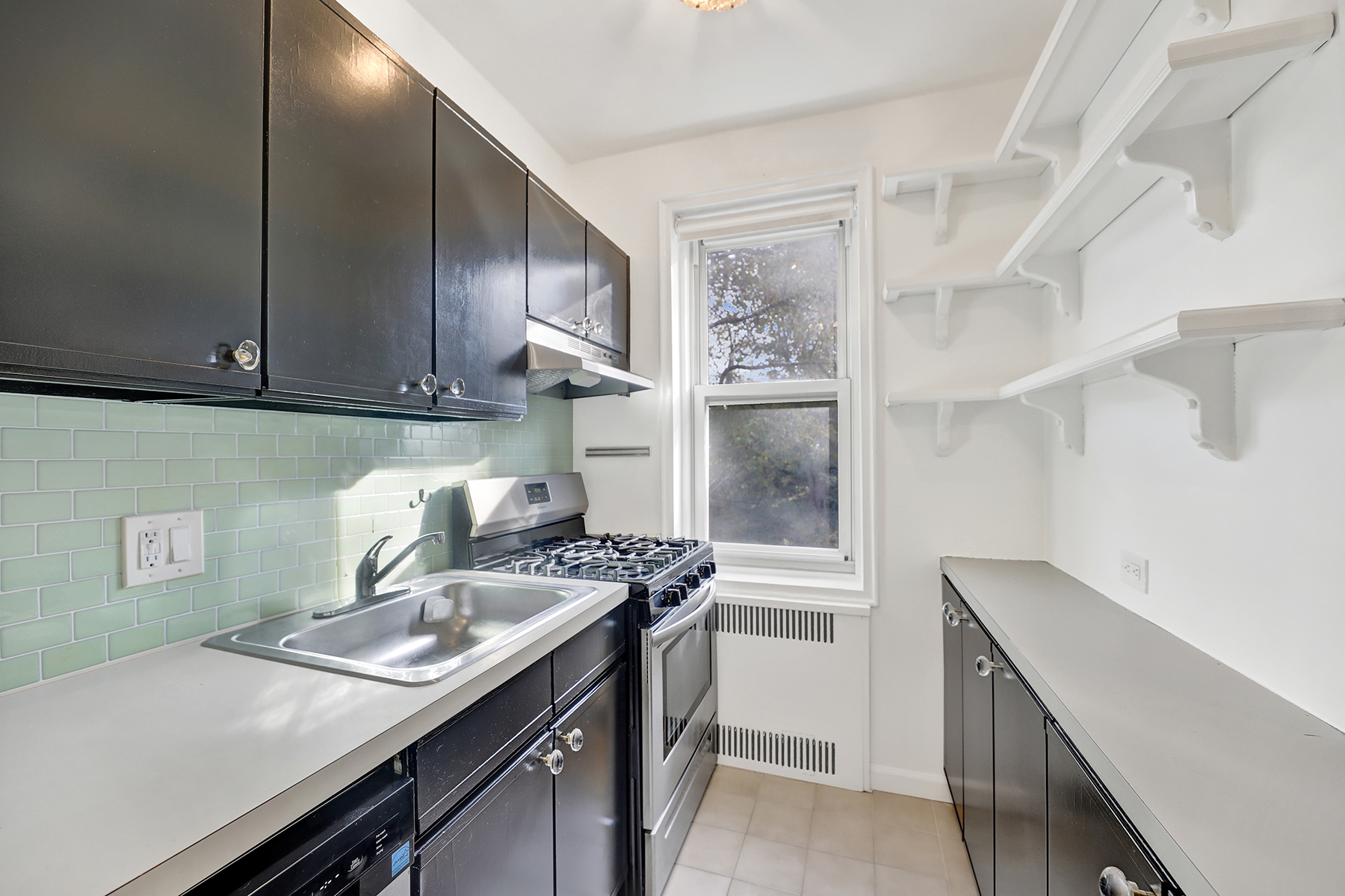 Brooklyn, New York, 11217, United States, ,1 BathroomBathrooms,Residential,For Sale,1985642