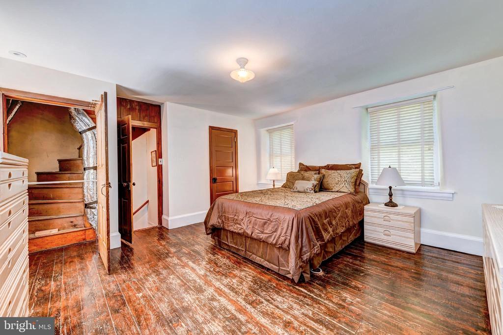Harleysville, Pennsylvania, 19438, United States, 4 Bedrooms Bedrooms, ,3 BathroomsBathrooms,Residential,For Sale,1912462