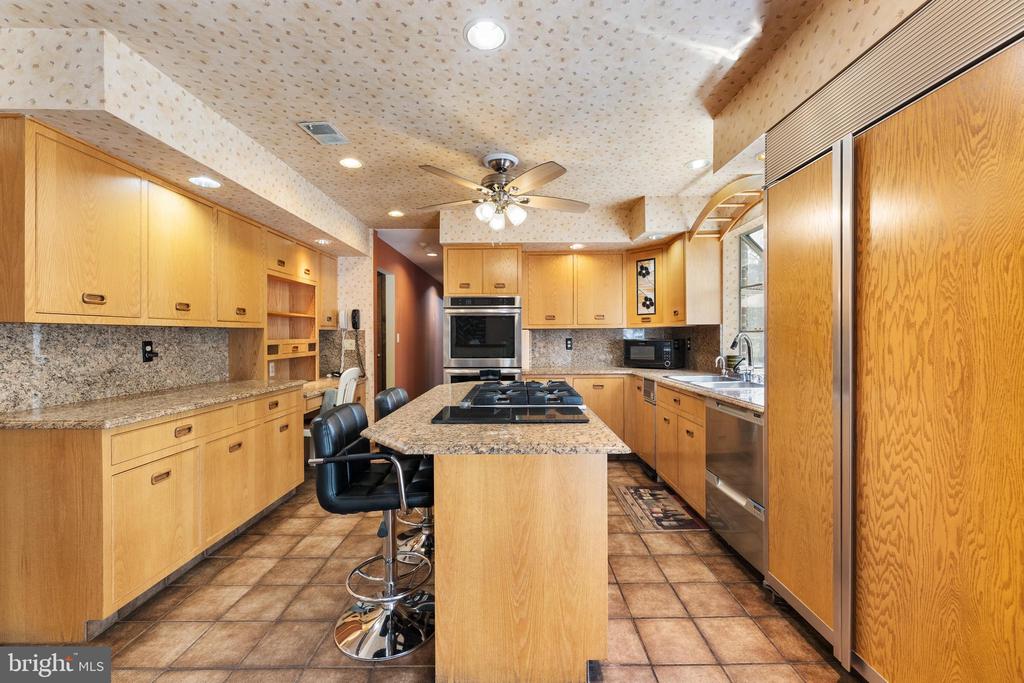 Hightstown, New Jersey, 08520, United States, 5 Bedrooms Bedrooms, ,4 BathroomsBathrooms,Residential,For Sale,1905744