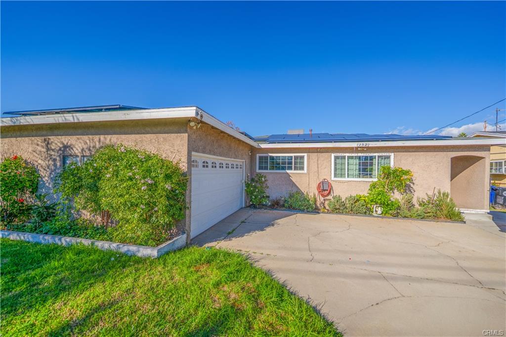 Rialto, California, 92376, United States, 4 Bedrooms Bedrooms, ,2 BathroomsBathrooms,Residential,For Sale,2008589
