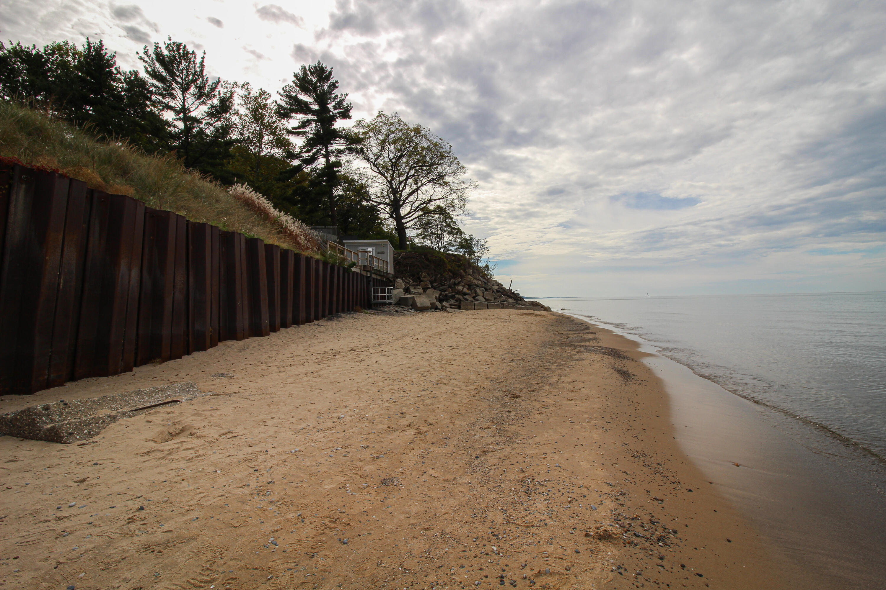 South Haven, Michigan, 49090, United States, 3 Bedrooms Bedrooms, ,4 BathroomsBathrooms,Residential,For Sale,1982825