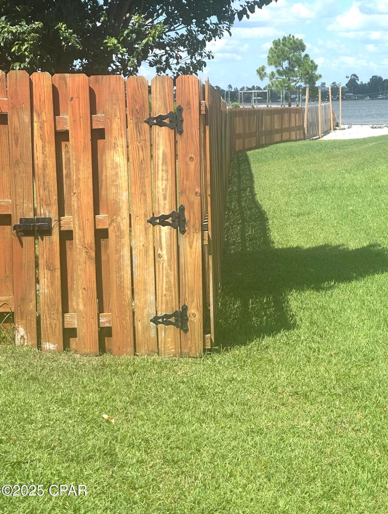 Panama City, Florida, 32404, United States, 3 Bedrooms Bedrooms, ,3 BathroomsBathrooms,Residential,For Sale,1983349