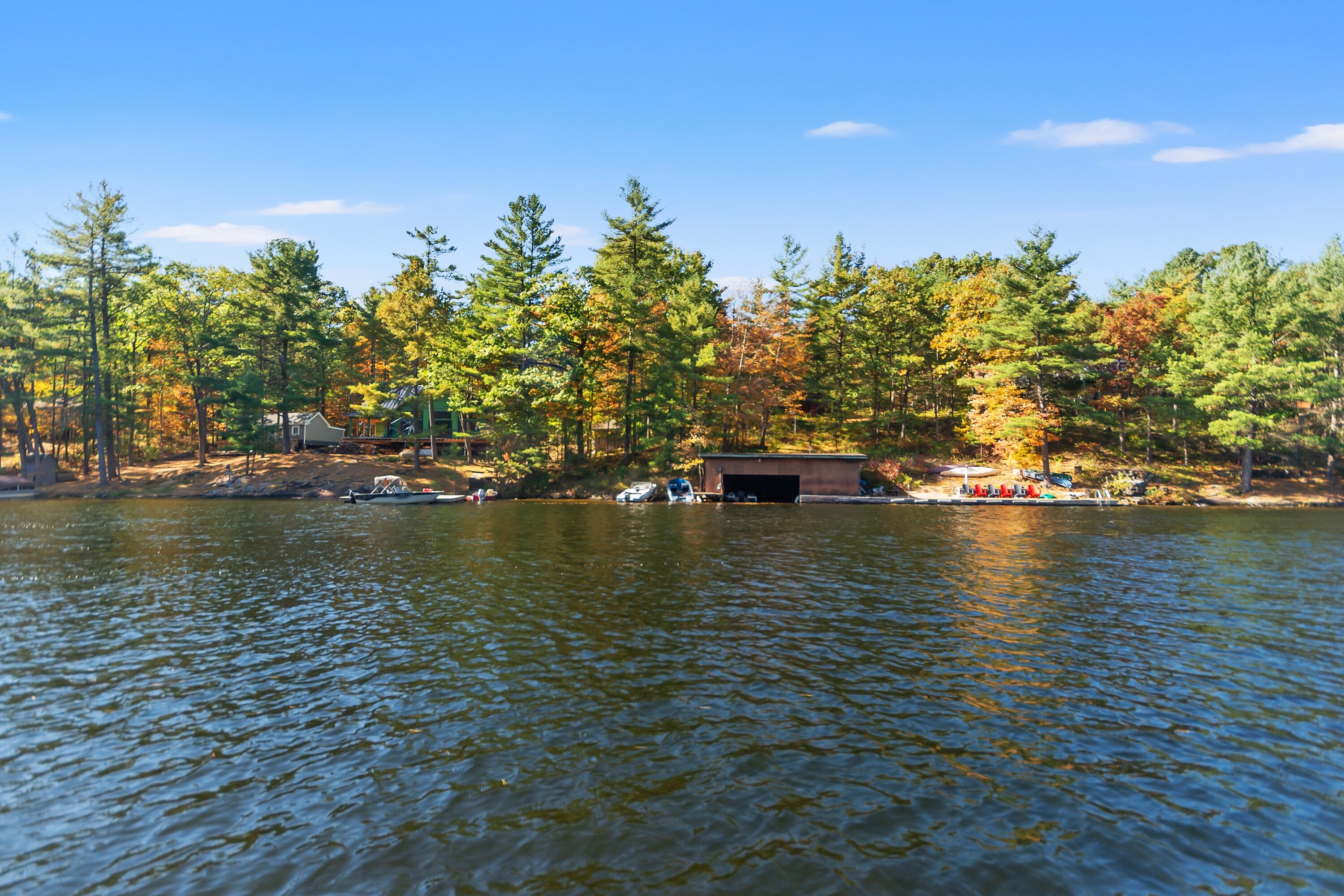  Go Home Lake Family Cottage - 物件實景