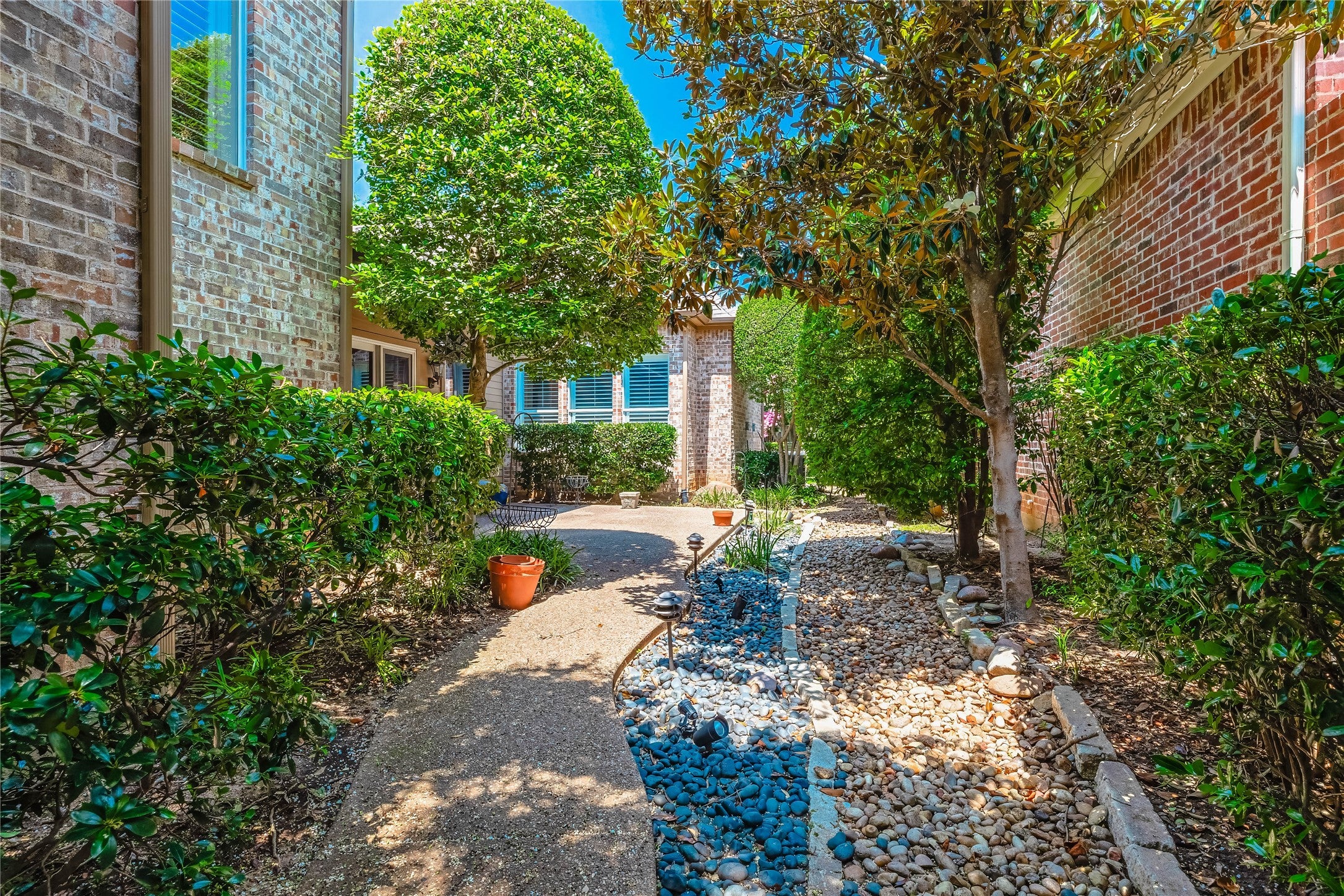 Southlake, Texas, 76092, United States, 3 Bedrooms Bedrooms, ,3 BathroomsBathrooms,Residential,For Sale,1841615