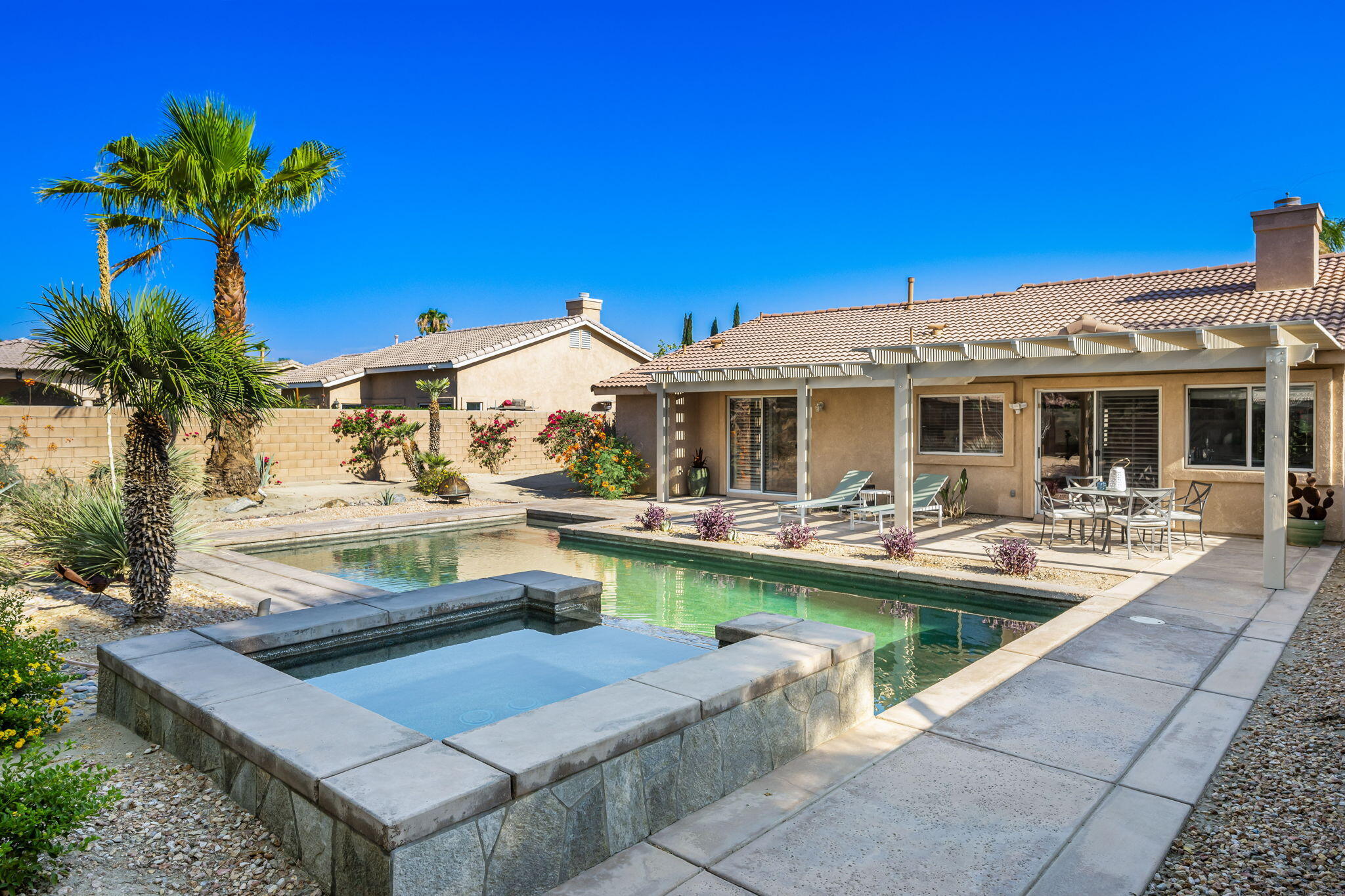 Indio, California, 92201, United States, 3 Bedrooms Bedrooms, ,2 BathroomsBathrooms,Residential,For Sale,1910889