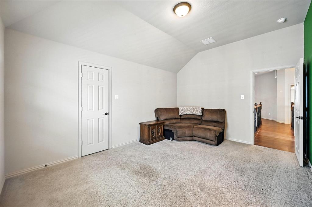 Fort Worth, Texas, 76179, United States, 6 Bedrooms Bedrooms, ,4 BathroomsBathrooms,Residential,For Sale,1906801
