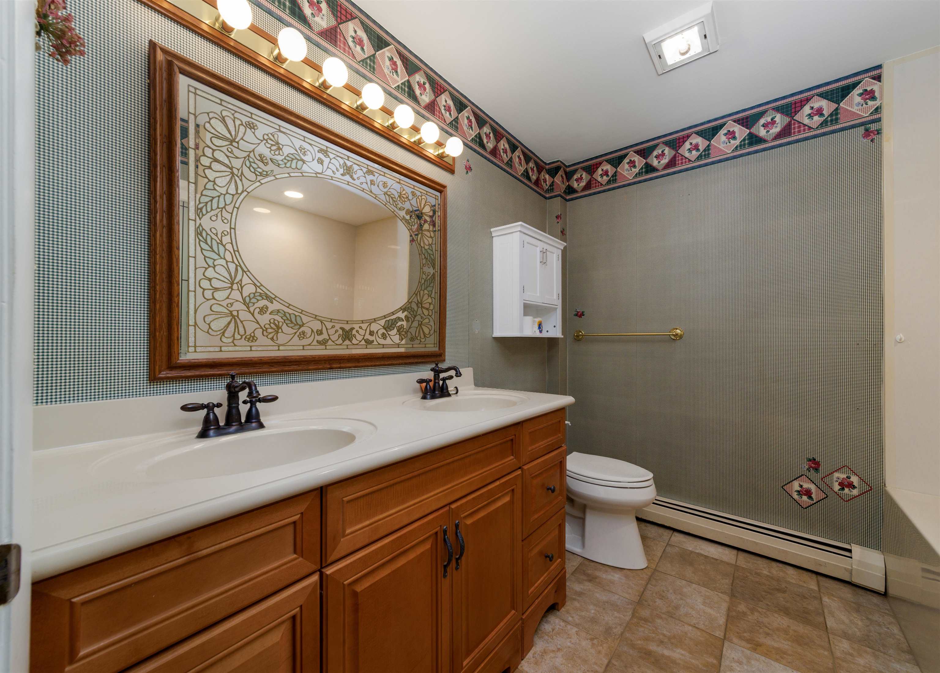 Newport, New Hampshire, 03773, United States, 4 Bedrooms Bedrooms, ,1 BathroomBathrooms,Residential,For Sale,1892643