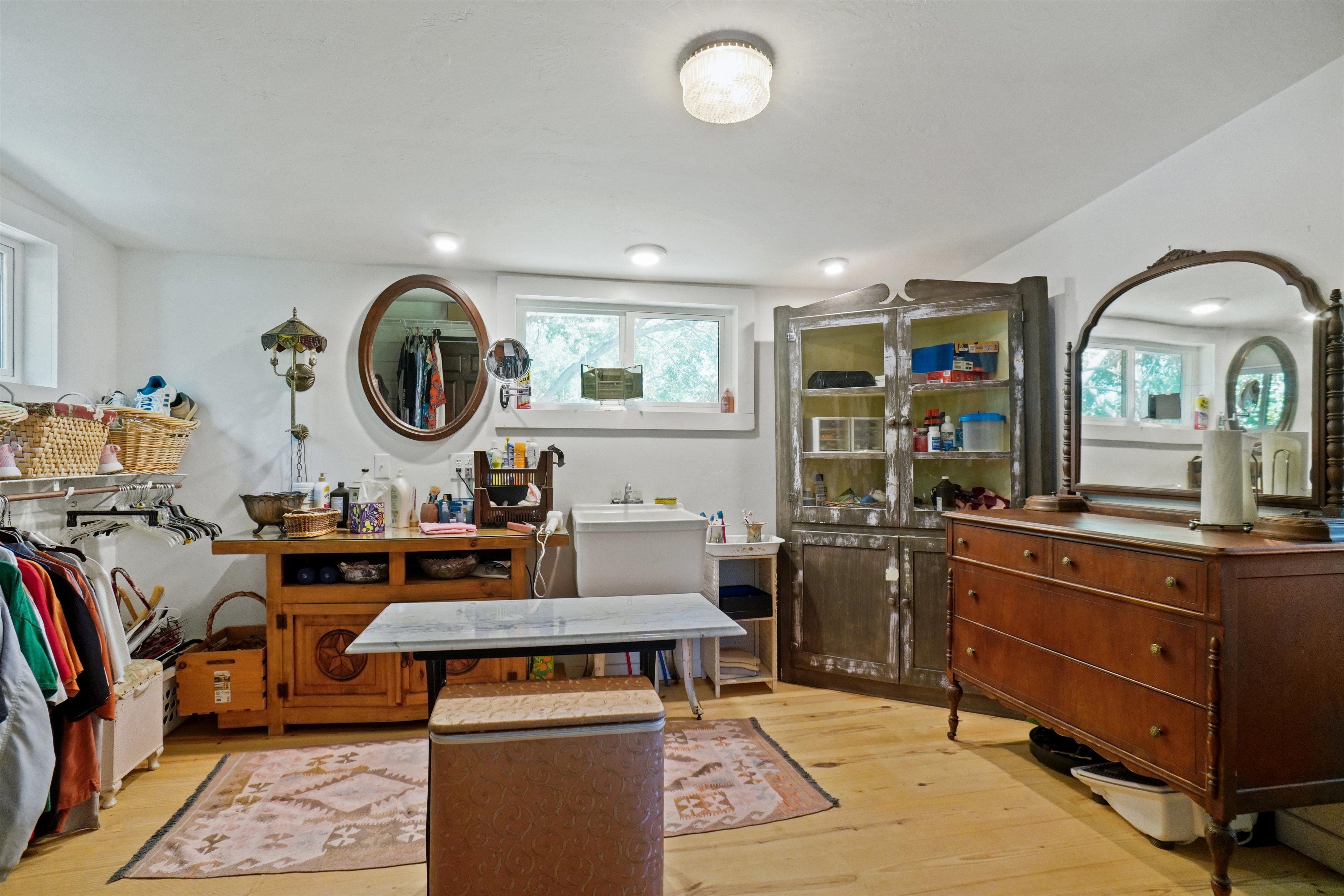 Lake Bridgeport, Texas, 76426, United States, 3 Bedrooms Bedrooms, ,3 BathroomsBathrooms,Residential,For Sale,1989947