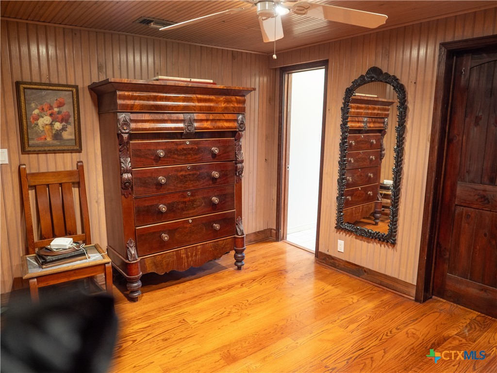 Edna, Texas, 77957, United States, 5 Bedrooms Bedrooms, ,5 BathroomsBathrooms,Residential,For Sale,1770365