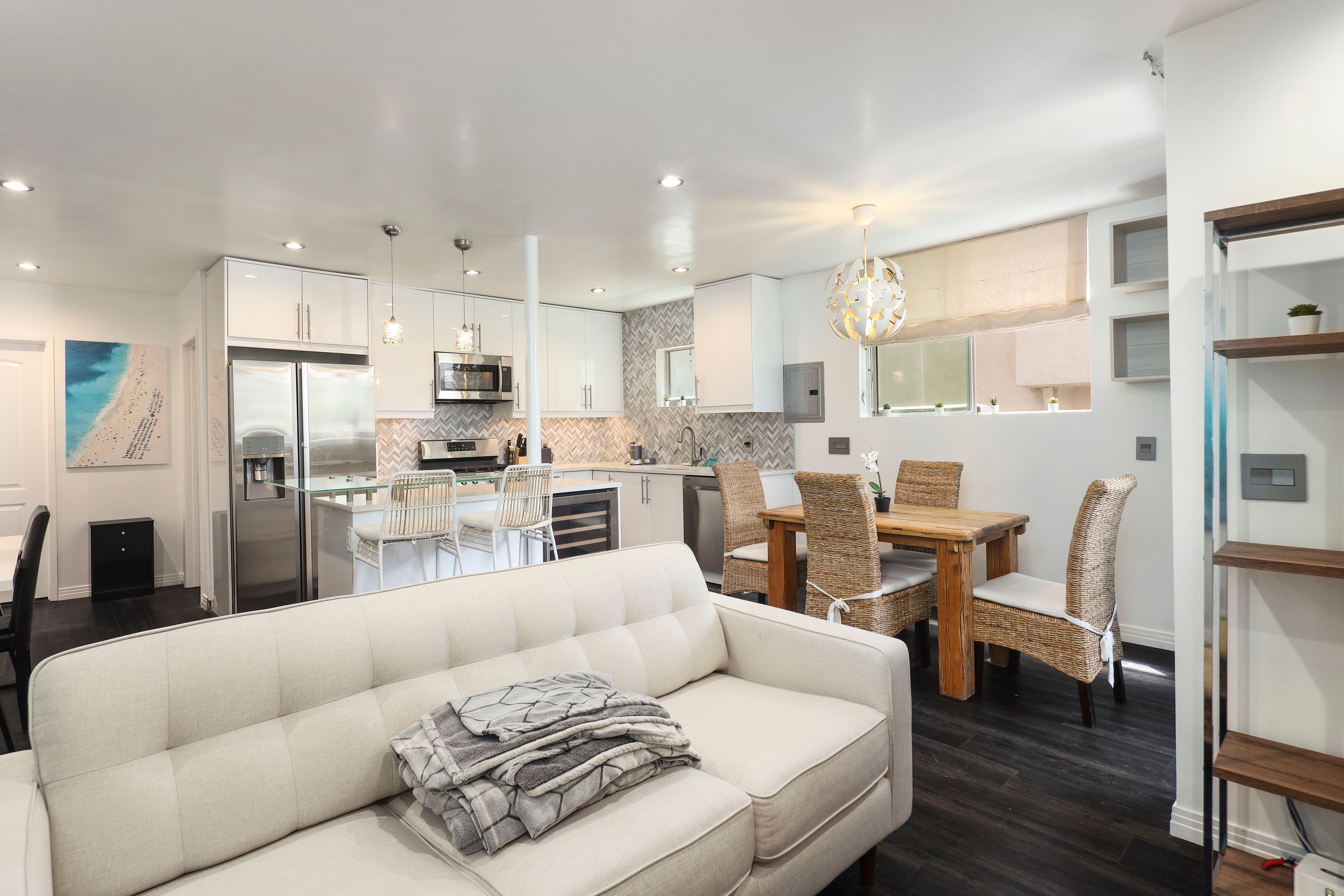  472 Rosecrans Avenue, Manhattan Beach, CA 90266 - 物件實景