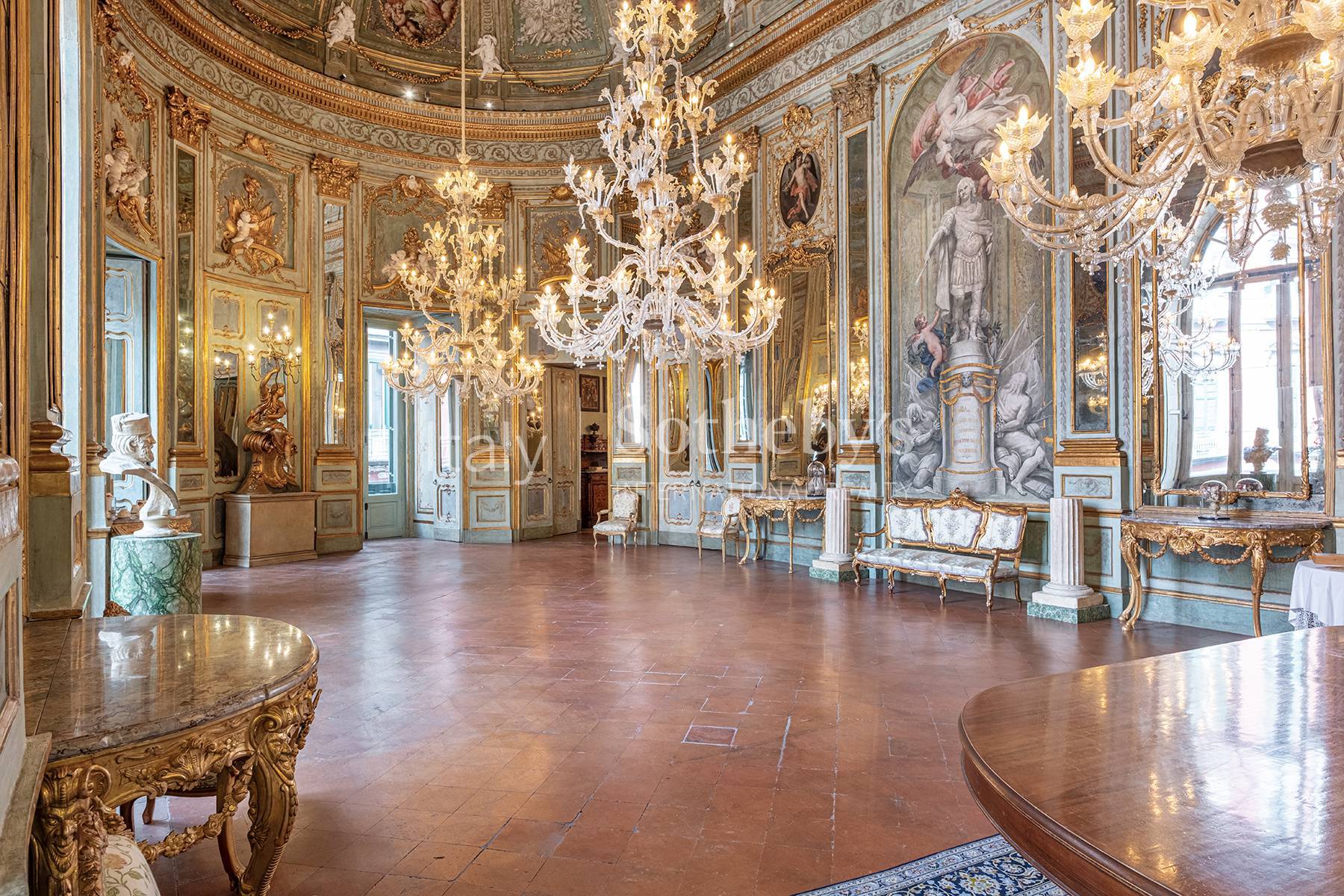  Monumental historic mansion in the heart of Naples - 物件實景