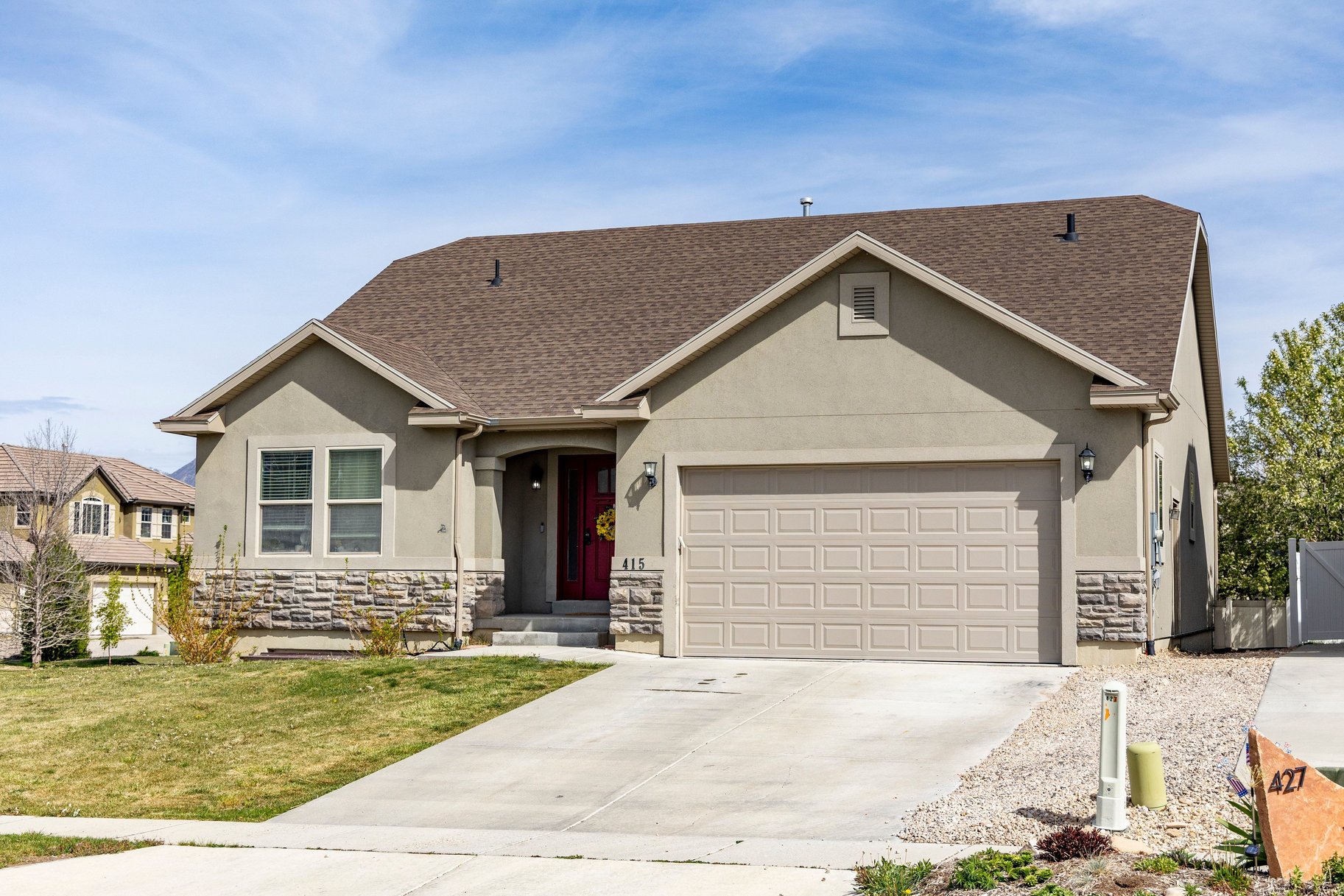  Corner Lot Living With Timpanogos Views Near Wheeler Park - 物件實景