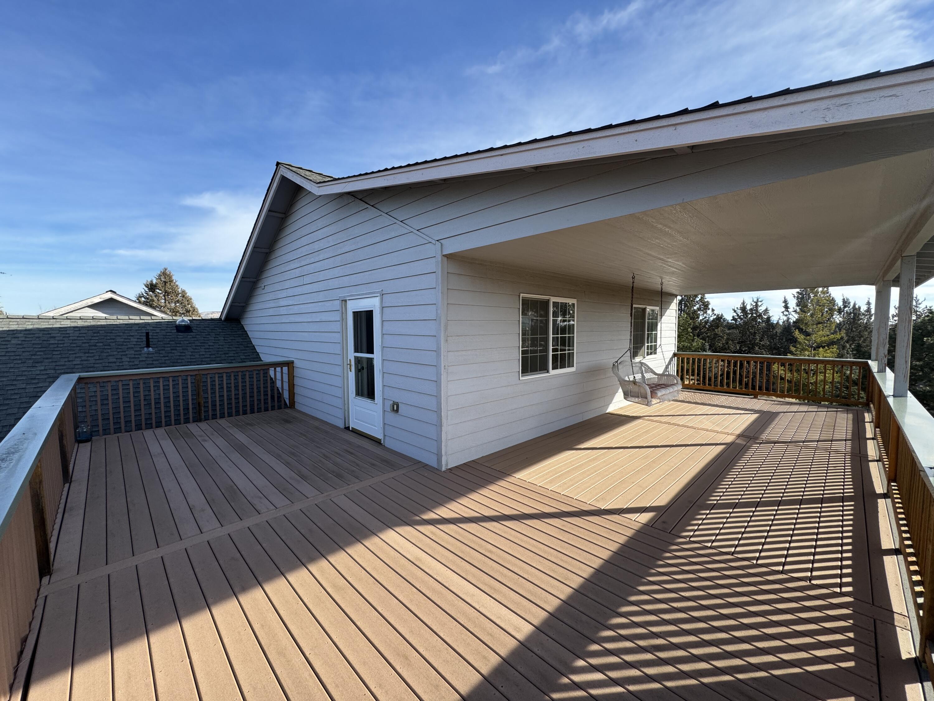 Terrebonne, Oregon, 97760, United States, 3 Bedrooms Bedrooms, ,2 BathroomsBathrooms,Residential,For Sale,2009315