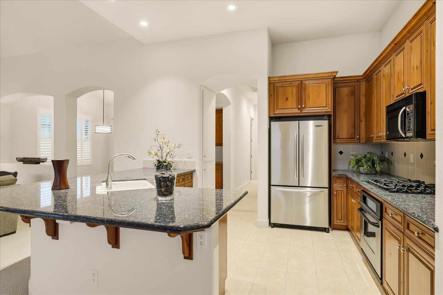 Clovis, California, 93619, United States, 3 Bedrooms Bedrooms, ,2 BathroomsBathrooms,Residential,For Sale,2005966