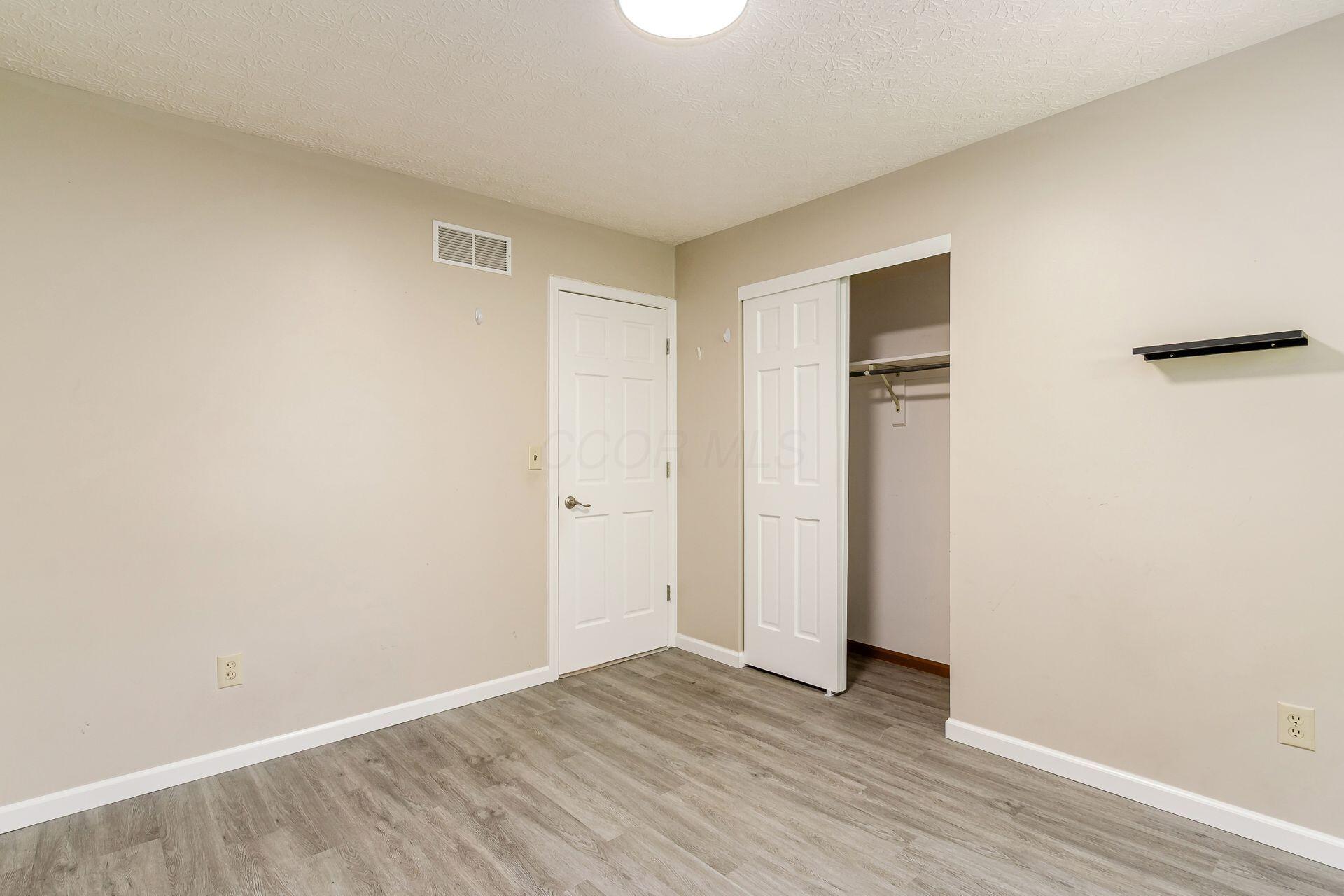 Columbus, Ohio, 43221, United States, 4 Bedrooms Bedrooms, ,4 BathroomsBathrooms,Residential,For Sale,1902021