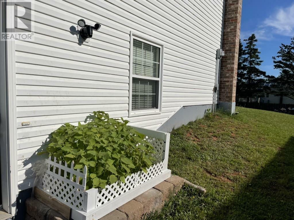 STRATFORD, Prince Edward Island, C1B 2H3, CA, 4 Bedrooms Bedrooms, ,2 BathroomsBathrooms,Residential,For Sale,1885637