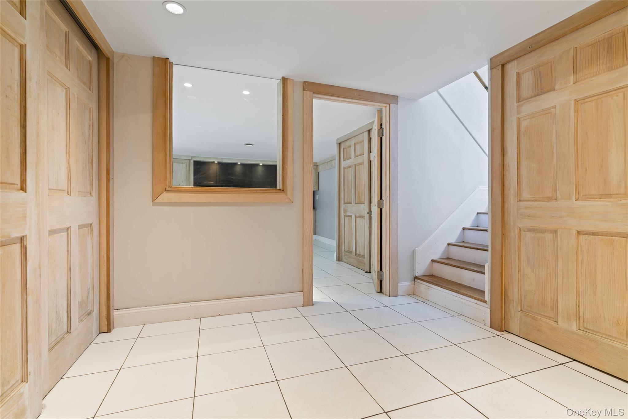 East Patchogue, New York, 11772, United States, 3 Bedrooms Bedrooms, ,2 BathroomsBathrooms,Residential,For Sale,1902442
