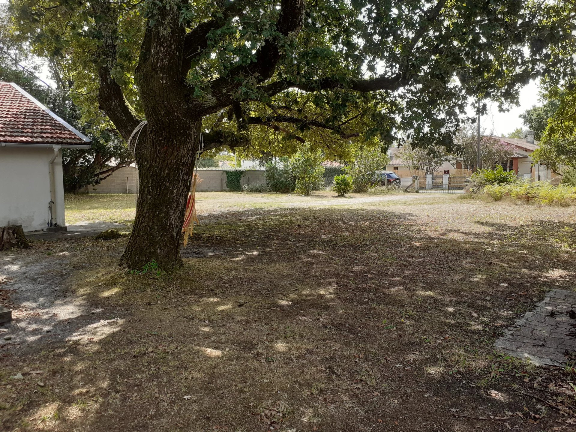 Andernos-les-Bains, New Aquitaine, 33510, FR, ,Land,For Sale,1817867