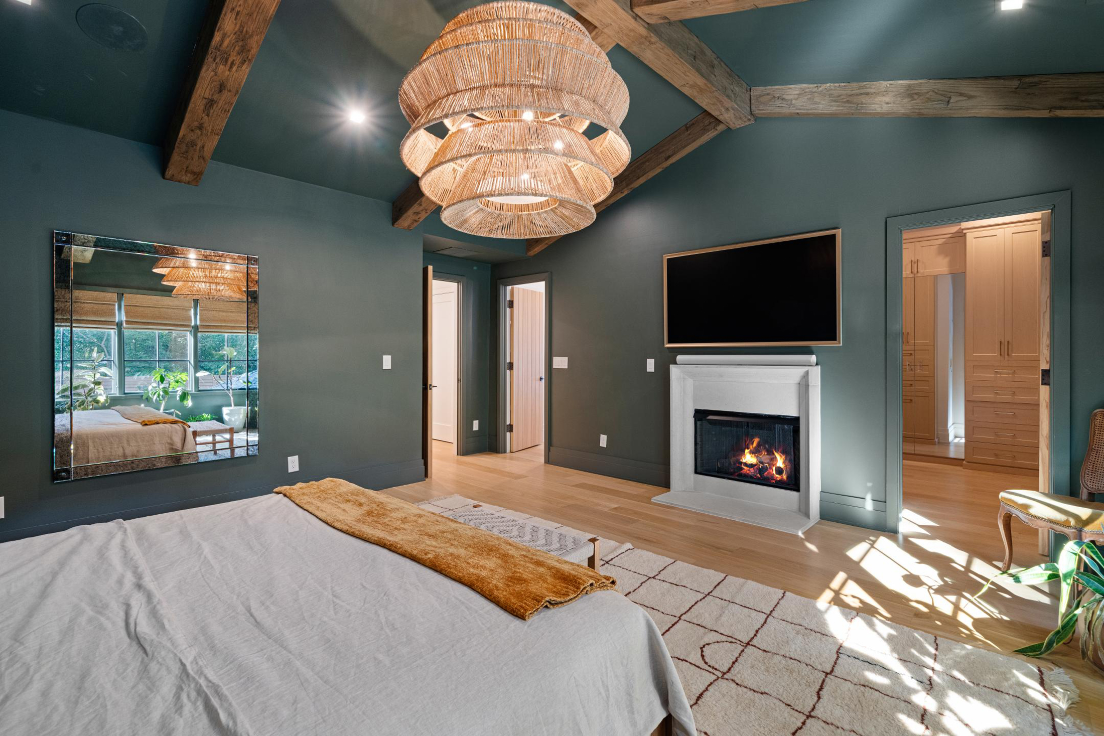  Beautifully Crafted Virginia Highland Home with an Entertainer