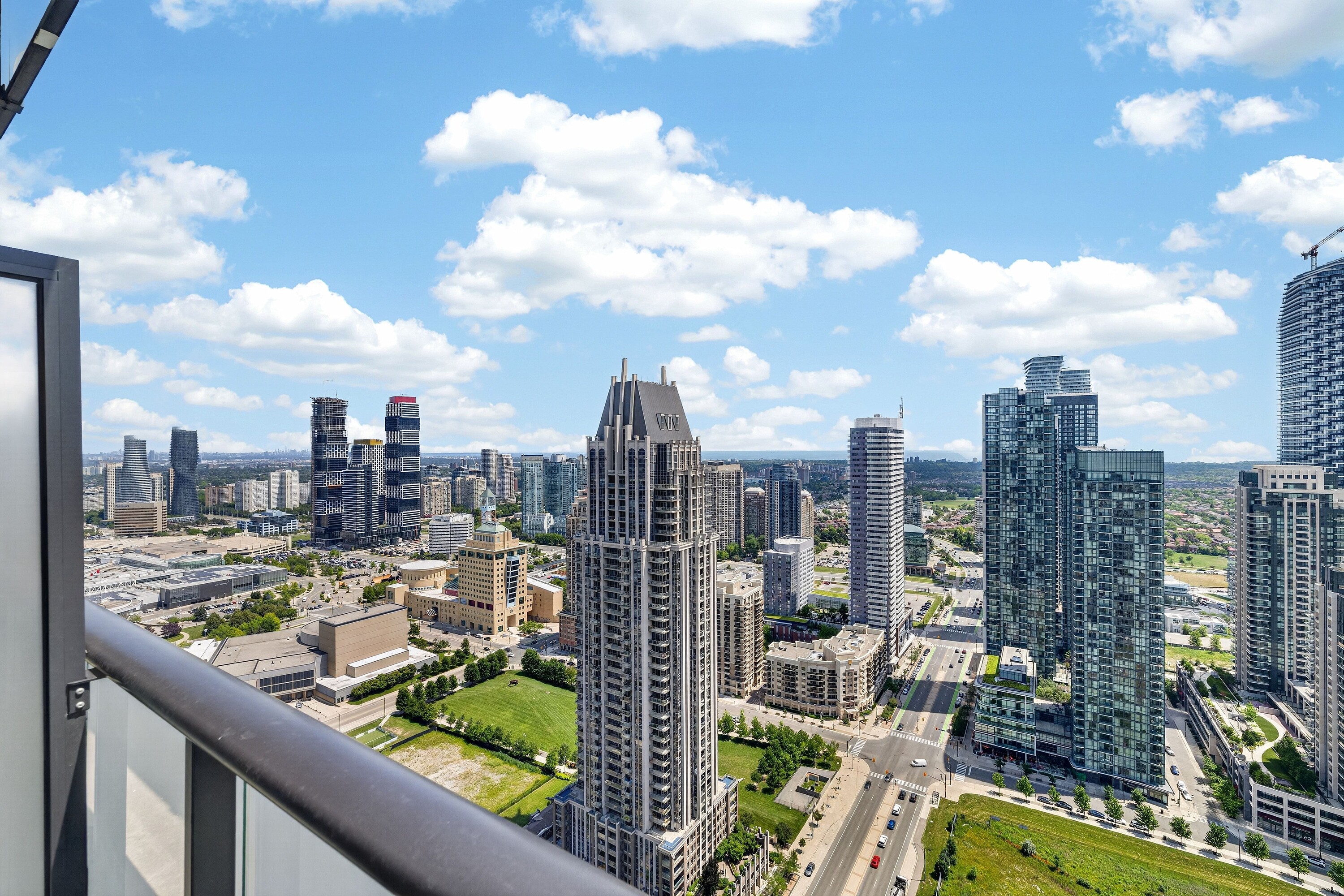  Elevated Urban Living - 物件實景