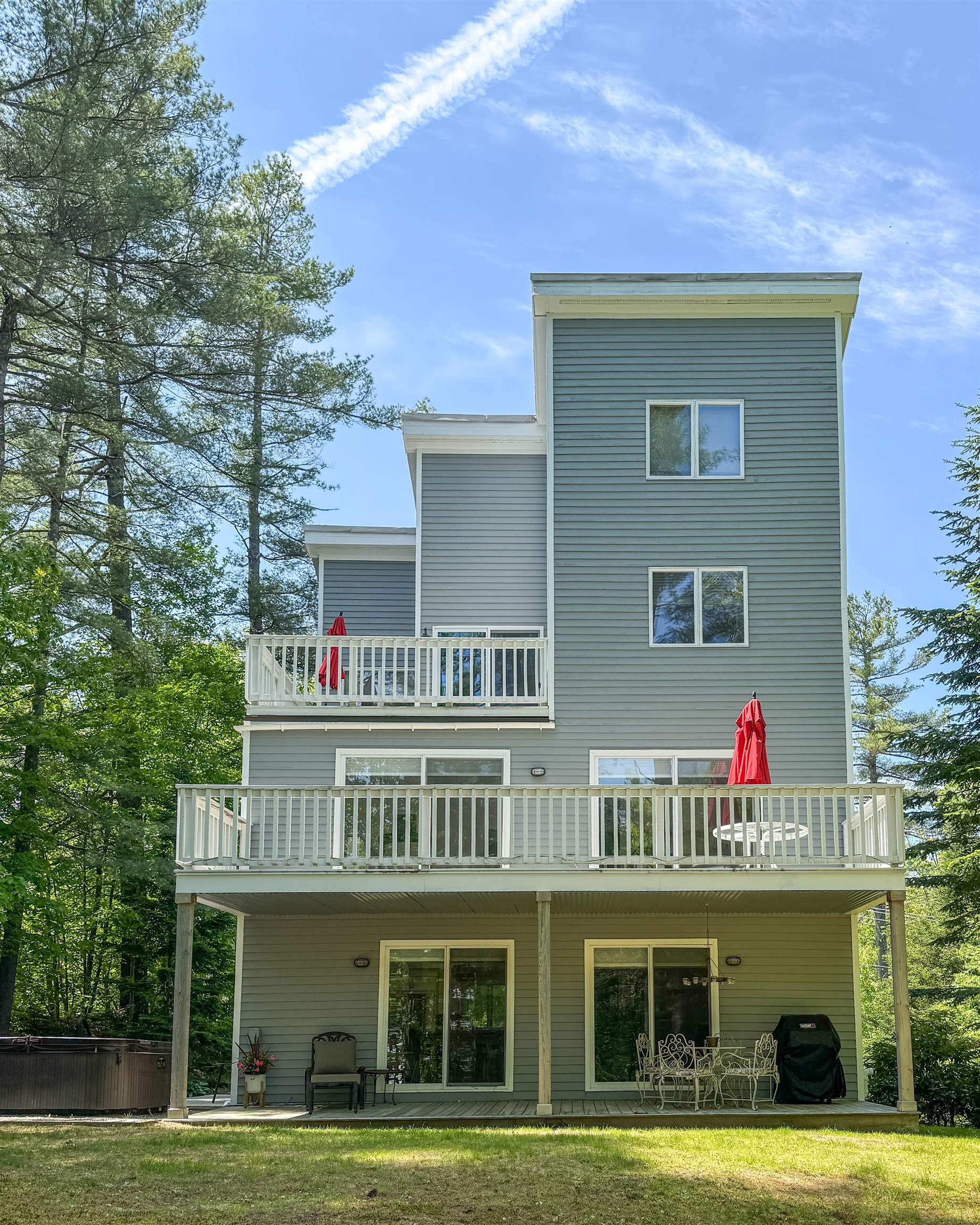 Sunapee, New Hampshire, 03751, United States, 3 Bedrooms Bedrooms, ,3 BathroomsBathrooms,Residential,For Sale,1847142