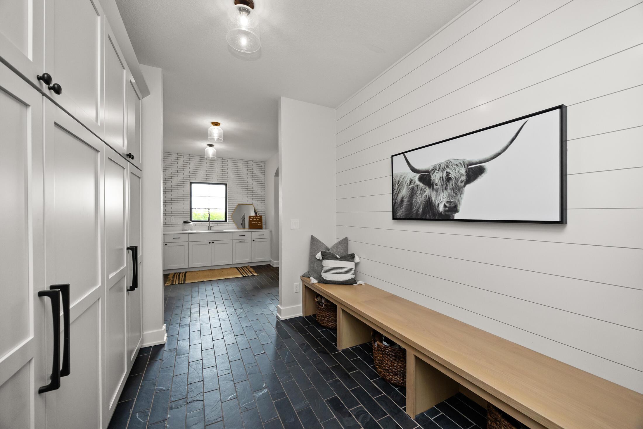 Madrid, Iowa, 50156, United States, 6 Bedrooms Bedrooms, ,5 BathroomsBathrooms,Residential,For Sale,1974254