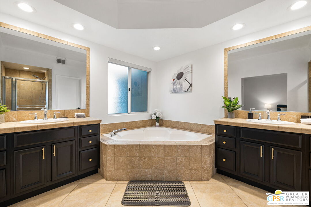 Palm Desert, California, 92211, United States, 3 Bedrooms Bedrooms, ,3 BathroomsBathrooms,Residential,For Sale,1754809
