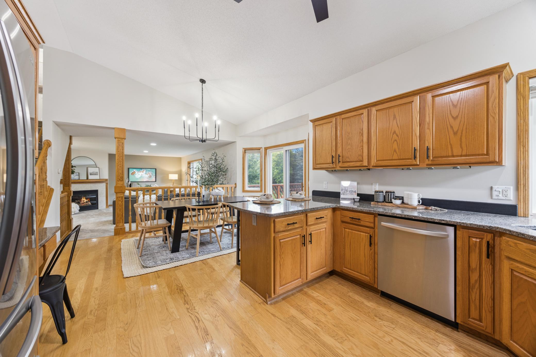Brooklyn Park, Minnesota, 55443, United States, 4 Bedrooms Bedrooms, ,4 BathroomsBathrooms,Residential,For Sale,1951377