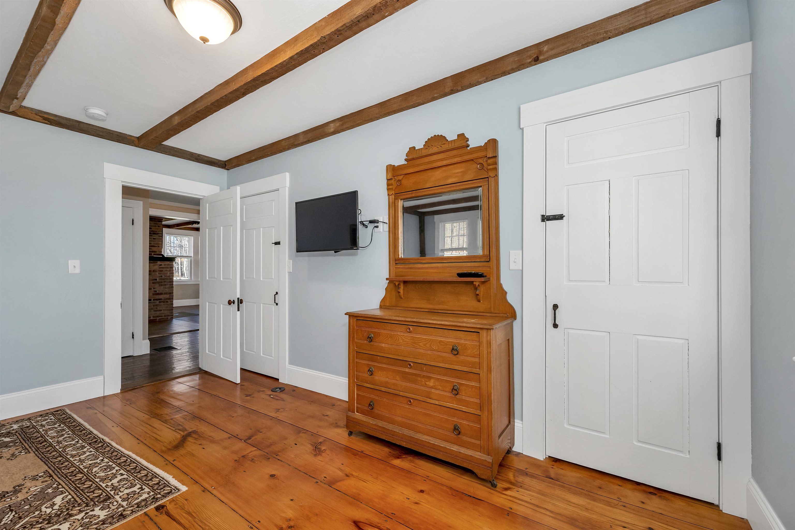 Meredith, New Hampshire, 03253, United States, 3 Bedrooms Bedrooms, ,2 BathroomsBathrooms,Residential,For Sale,1793827