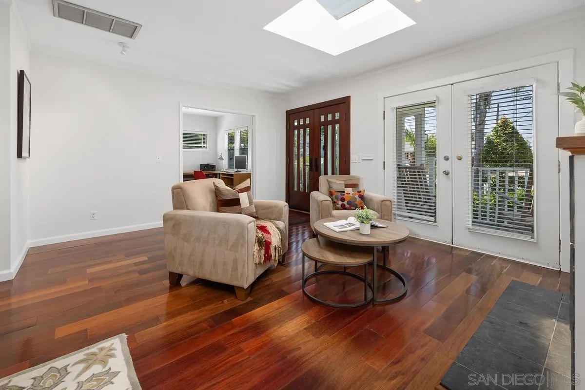San Diego, California, 92116, United States, 3 Bedrooms Bedrooms, ,3 BathroomsBathrooms,Residential,For Sale,1895813