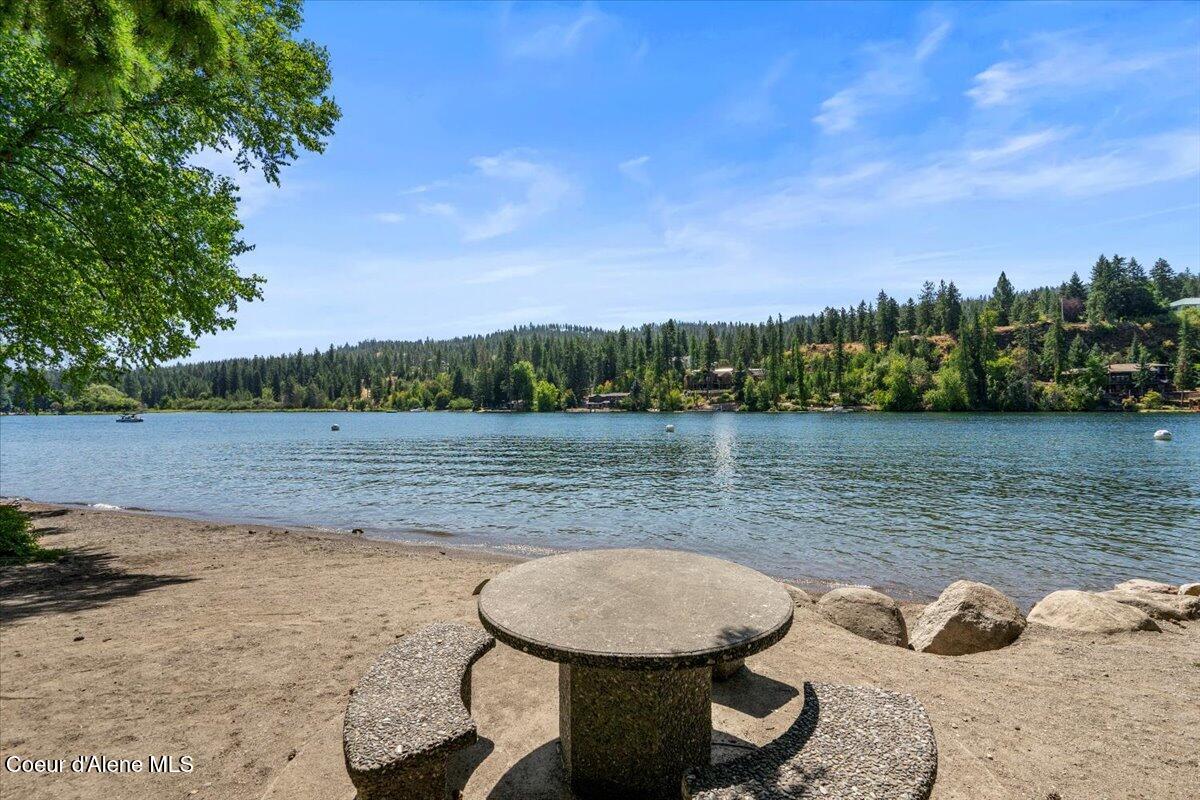 Post Falls, Idaho, 83854, United States, 3 Bedrooms Bedrooms, ,Residential,For Sale,1927381